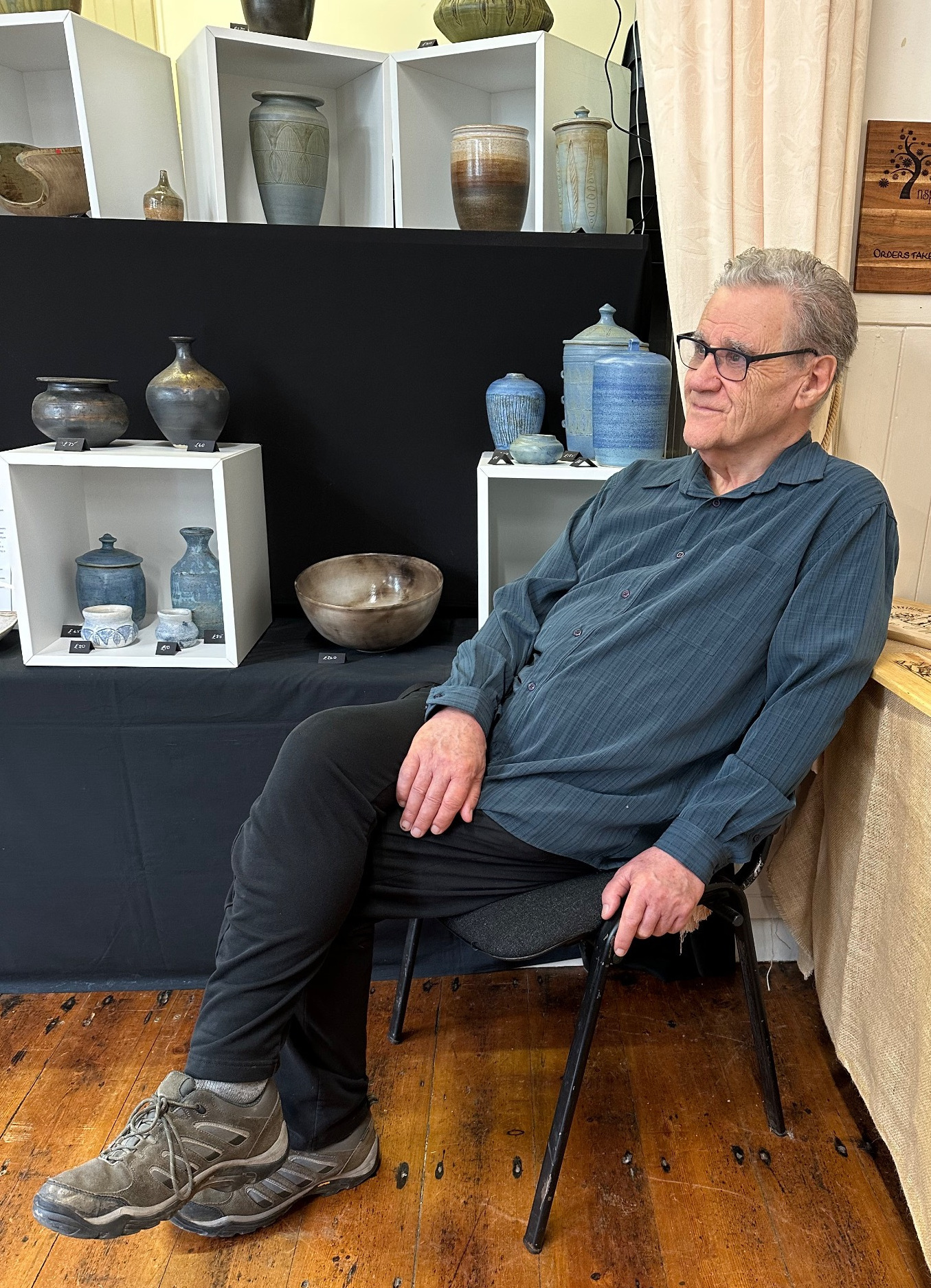 Treston Holmes, Potter, Holmes Potter, Kenley Studio ad Art Gallery, Watterow, Someset